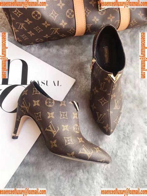 louis vuitton shoes sneakers replica|louis vuitton knock off boots.